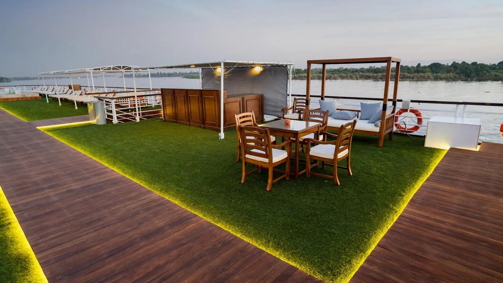 Nile Cruise City And Sea Adonis - Every Thursday From Luxor For 04 Or 07 Nights - Every Monday From Aswan For 03 Nights 5*,  埃及