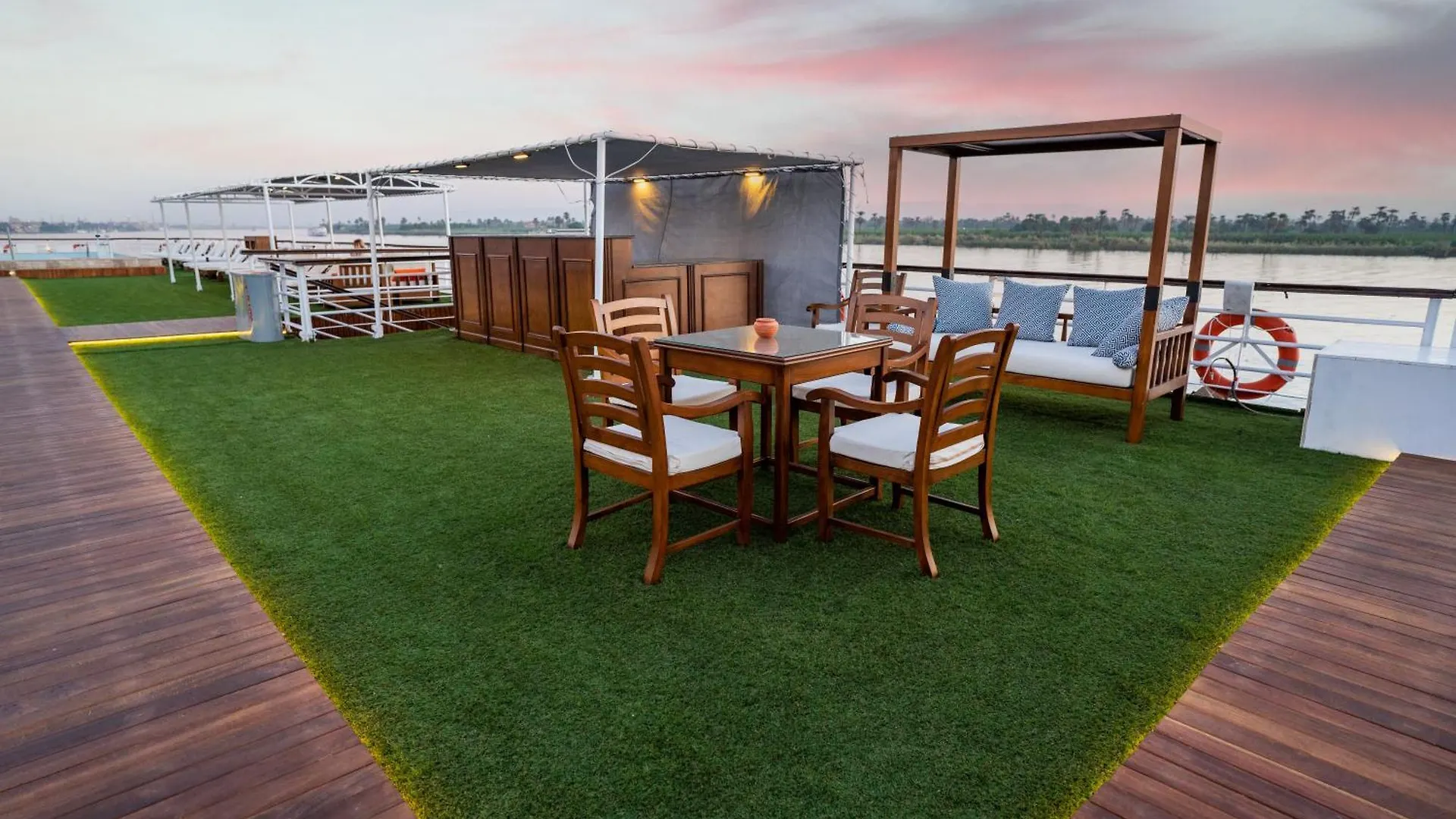 酒店 Nile Cruise City And Sea Adonis - Every Thursday From Luxor For 04 Or 07 Nights - Every Monday From Aswan For 03 Nights