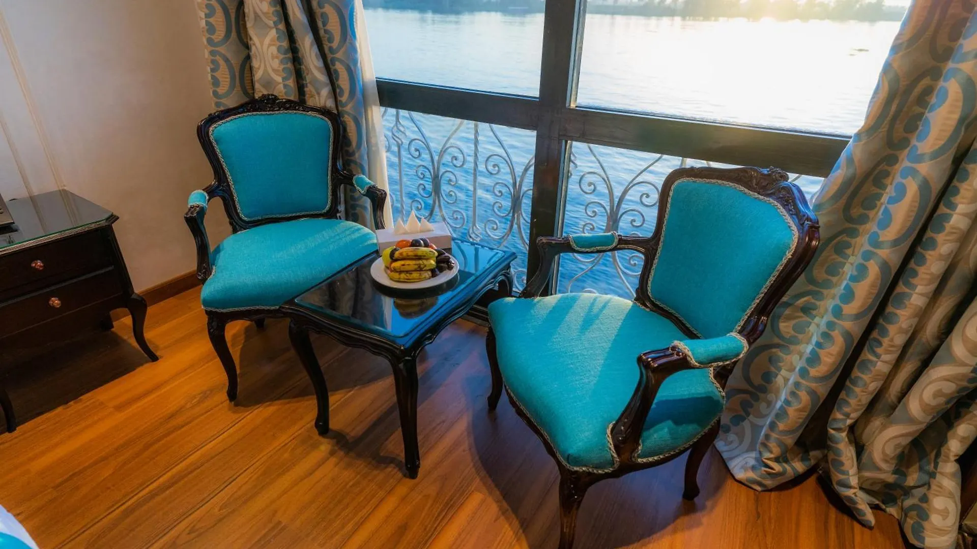 ***** 酒店 Nile Cruise City And Sea Adonis - Every Thursday From Luxor For 04 Or 07 Nights - Every Monday From Aswan For 03 Nights 埃及